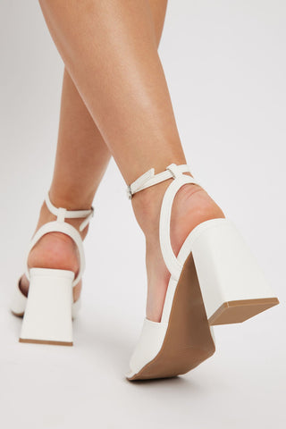 Lovelyn Heeled Sandals - White