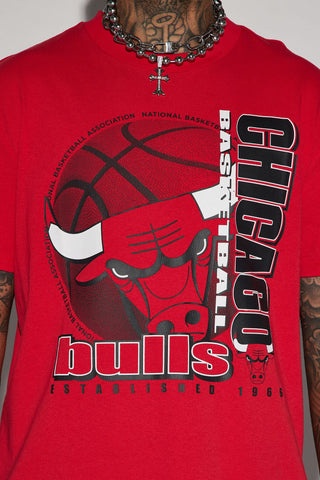 Bulls Turnover Short Sleeve Tee - Red