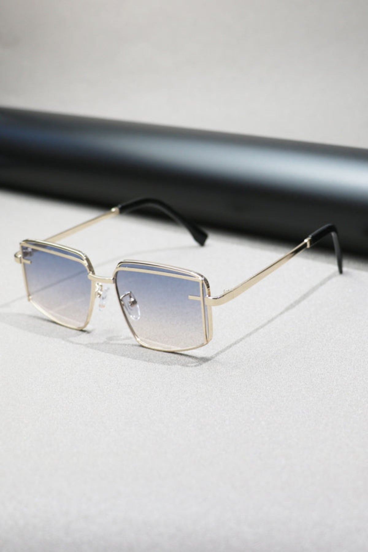 Men Square Frame Fashion Glasses