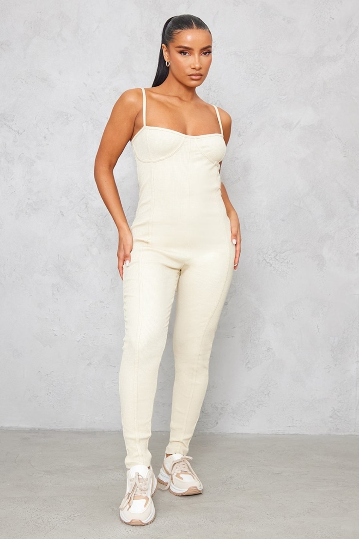 RIBBED CUP DETAIL OVERLOCK SEAM STRAPPY JUMPSUIT
