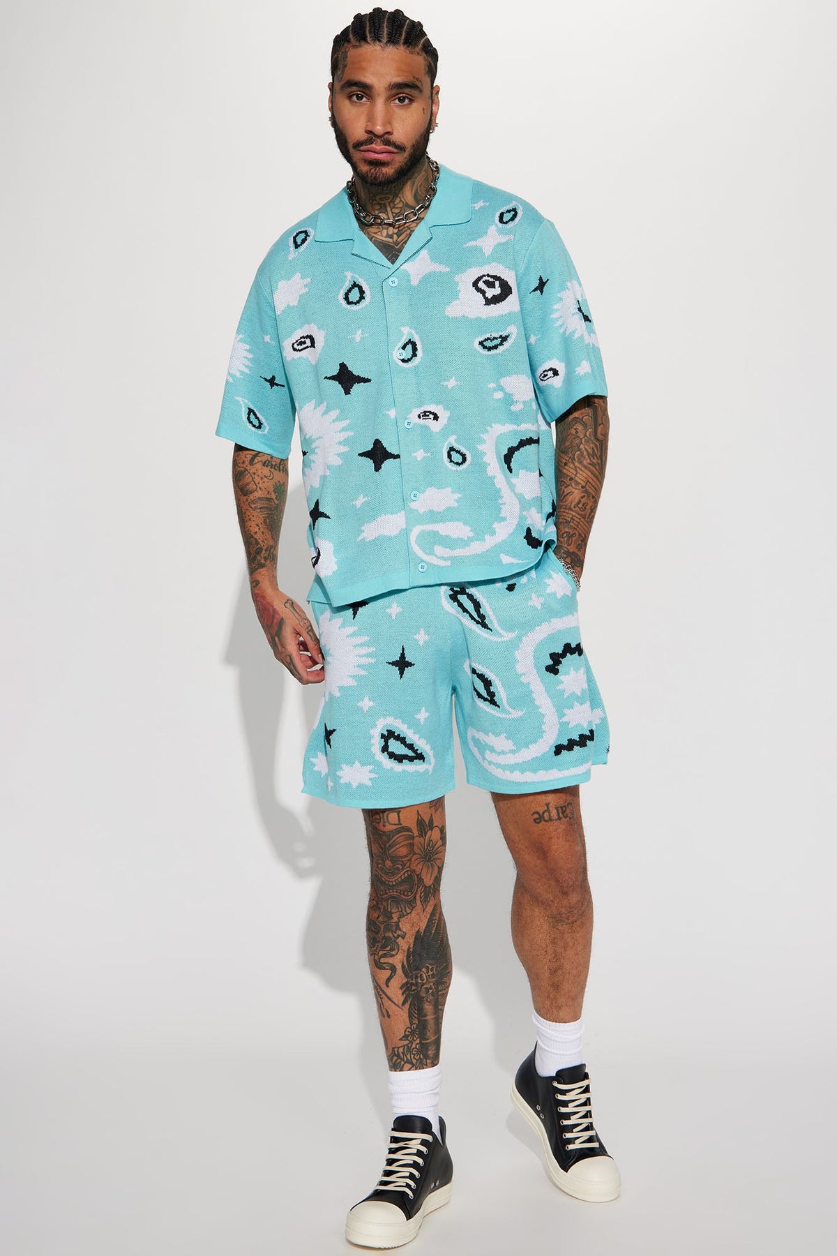 Easy Paisley Short - Light Blue