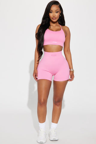 Effortless Emily Ribbed Seamless Sports Bra - Bubblegum Pink
