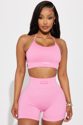 Effortless Emily Ribbed Seamless Sports Bra - Bubblegum Pink