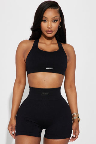 Effortless Clara Ribbed Seamless Bra Top - Black