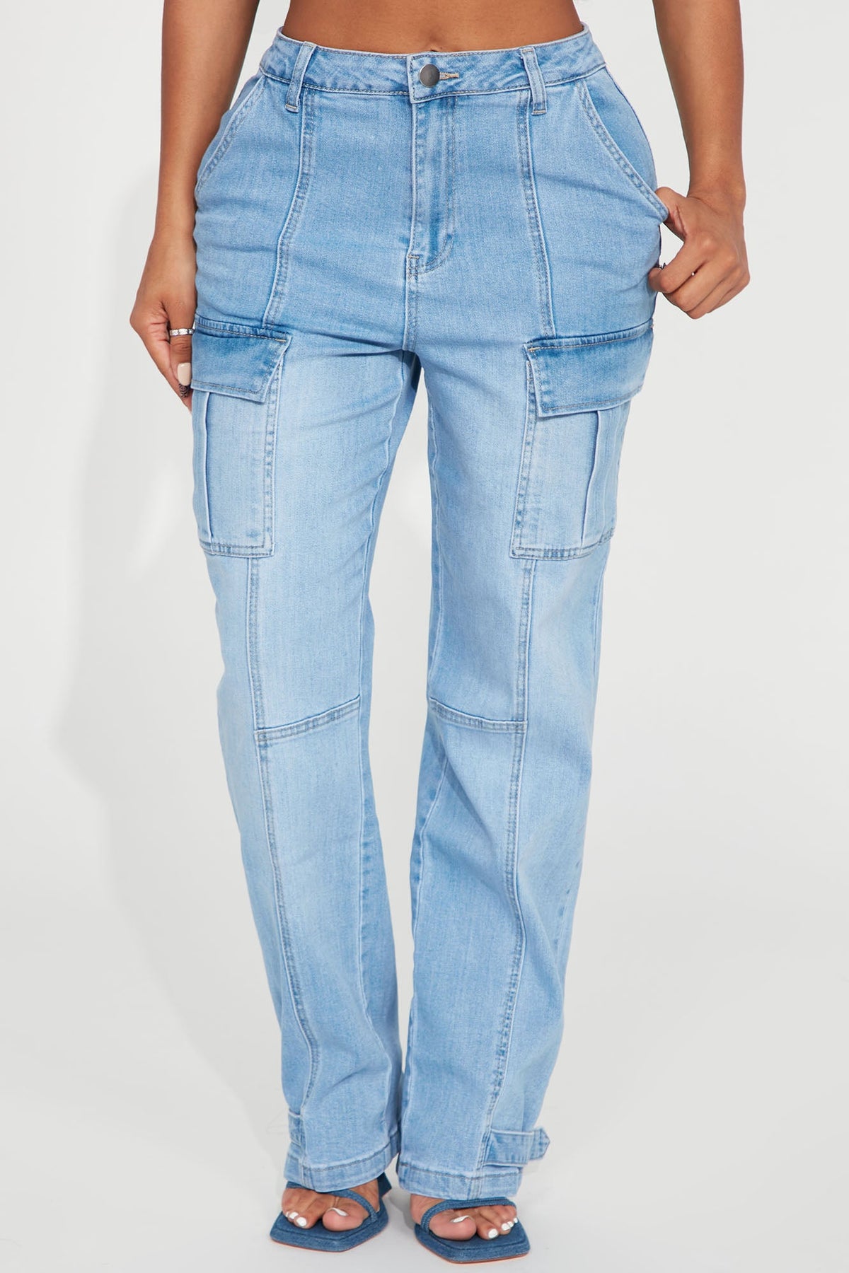 Big Decisions Non Stretch Cargo Jeans - Light Wash