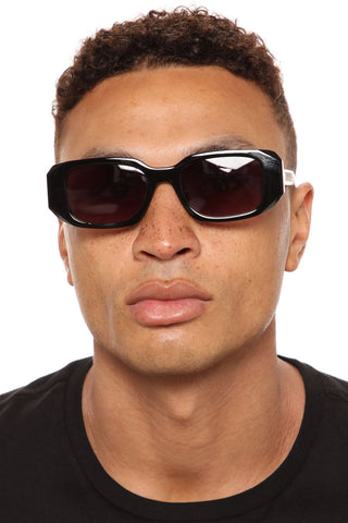 Chain Ways Sunglasses - Black