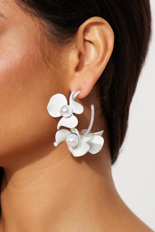 Flower Lover Earrings - White